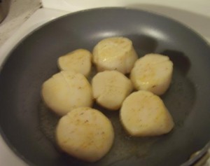 Cooked Trader Joe's Scallops